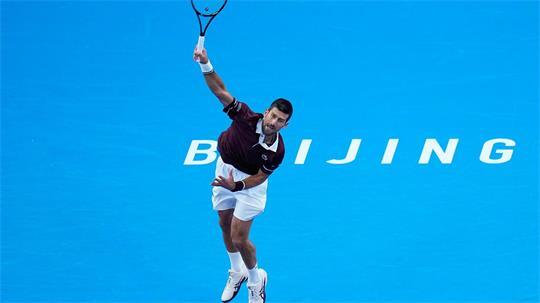 Novak Djokovic gewinnt das Finale in Peking.