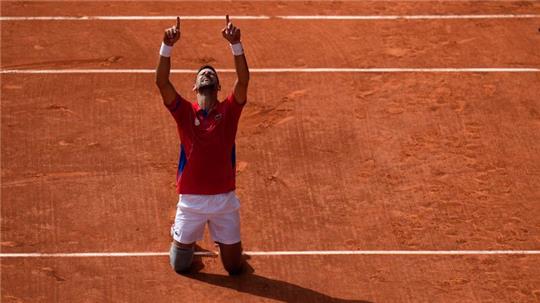 Novak Djokovic ist nach seinem Olympiasieg überwältigt.