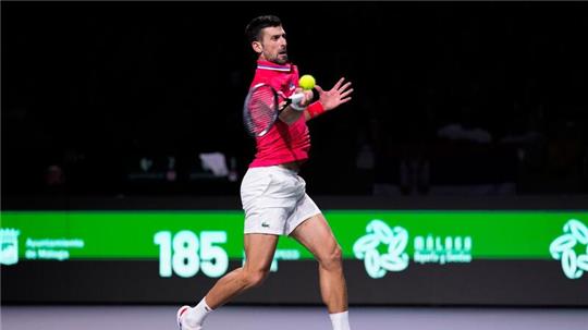 Novak Djokovic setzte sich in zwei Sätzen gegen Cameron Norrie durch.