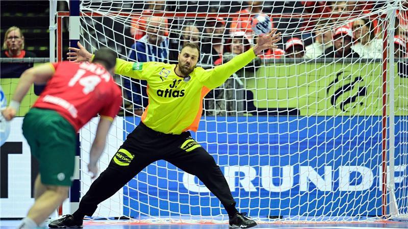 Revanche geglückt: Handballer erhöhen Halbfinal-Chancen Nur Torhüter Andreas Wolff war in der ersten Halbzeit in Topform.