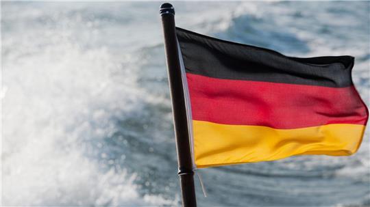 Nur ein Teil der Deutschen Handelsflotte unter deutscher Flagge unterwegs. (Symbolbild)