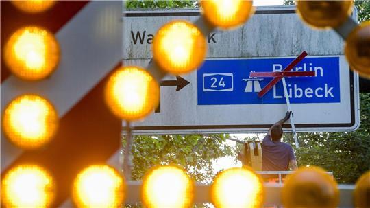 Nutzer der A24 müssen am Wochenende in Hamburg einen Umweg in Kauf nehmen. (Archivbild)