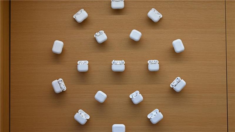 Nutzer in der EU bekommen die Live-Übersetzungsfunktion später in ihre AirPods. (Archivbild)