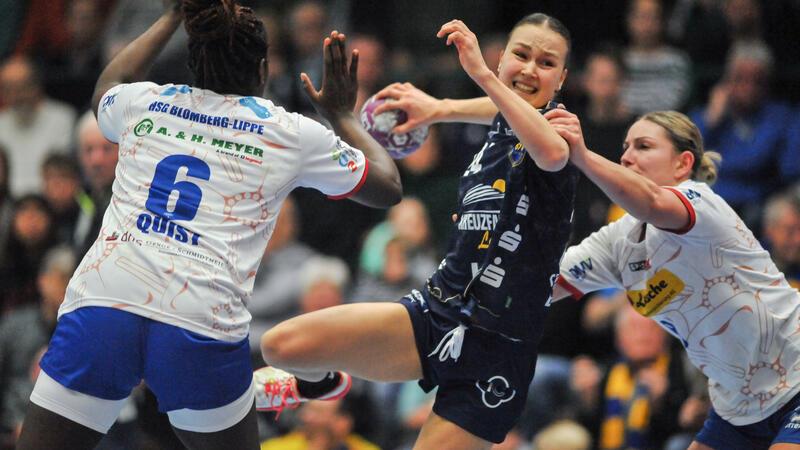BSV-Neuzugang Krullaars: So kam der Überraschungscoup zustande Nyala Krullaars warf drei Tore bei ihrem Bundesliga-Debüt.