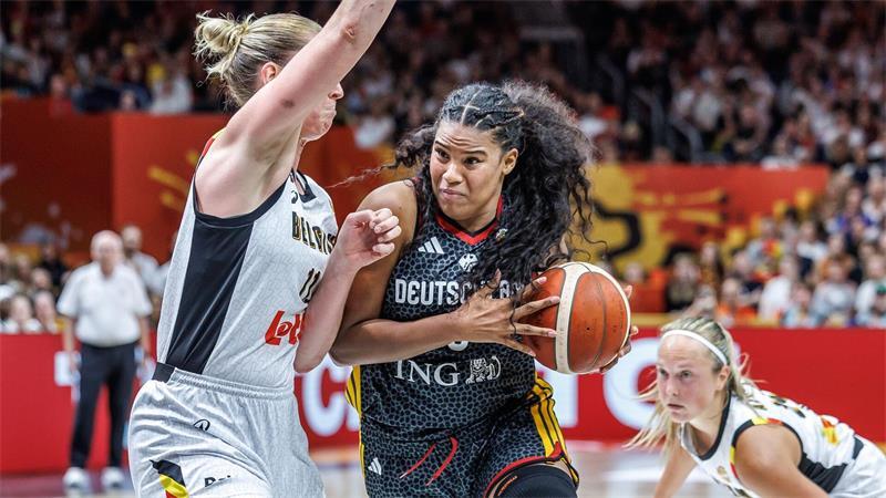 „Eistonne und Döner“: Basketballerinnen im WM-Rausch Nyara Sabally und die deutschen Basketballerinnen haben Geschichte geschrieben.