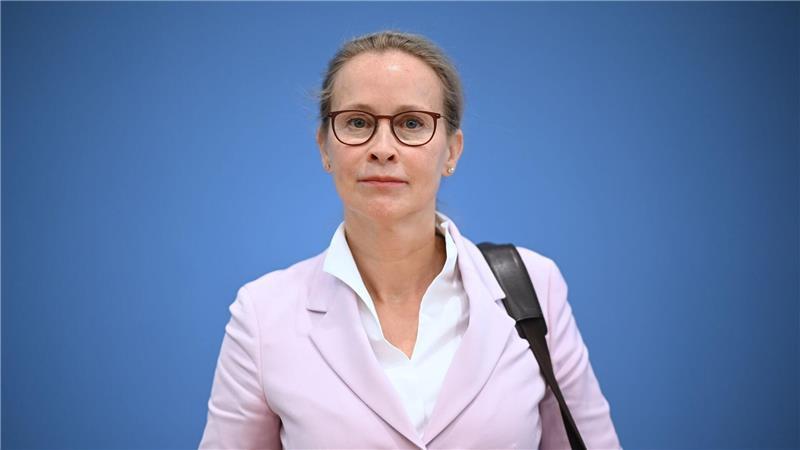 Keine rasche Lösung im Streit um Richterwahl Ob Frauke Brosius-Gersdorf nach Karlsruhe berufen wird, ist zunächst offen. (Archivbild)