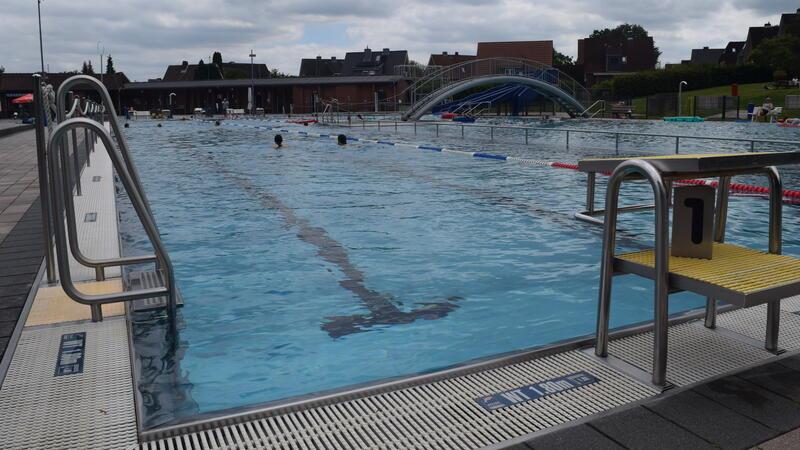 Ob sportlich oder entspannt: Im Freibad Horneburg wird jeder Badetyp fündig.
