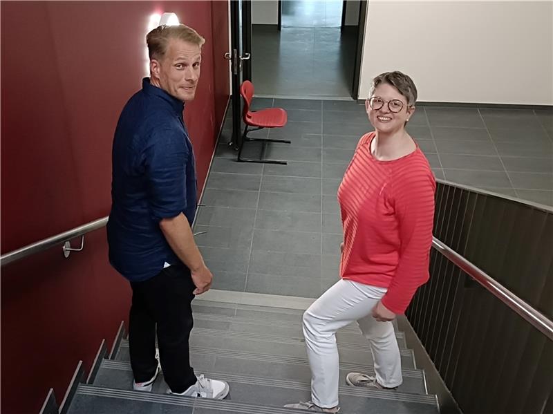 Neubau für 74 Millionen Euro: So sieht es im Bildungscampus Riensförde aus Oberschulleiter Alexander Eßer und Hauptschulleiterin Christiane Prüfer.