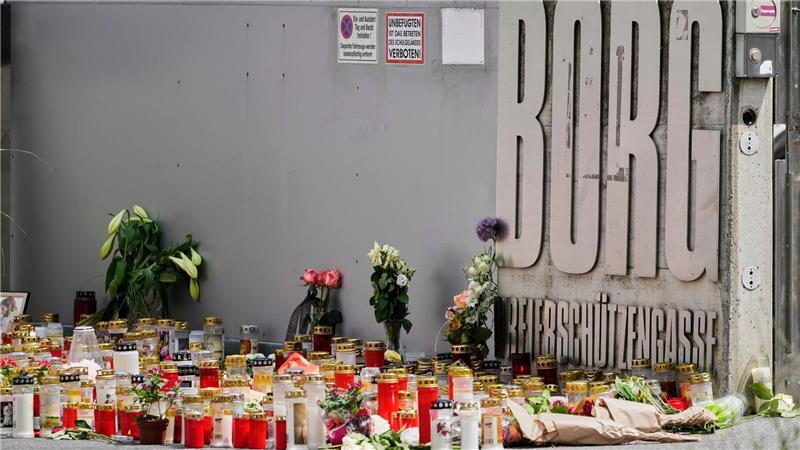 Österreich will Waffenrecht nach Amoklauf verschärfen Österreich will als Konsequenz aus dem Amoklauf das Waffenrecht verschärfen.