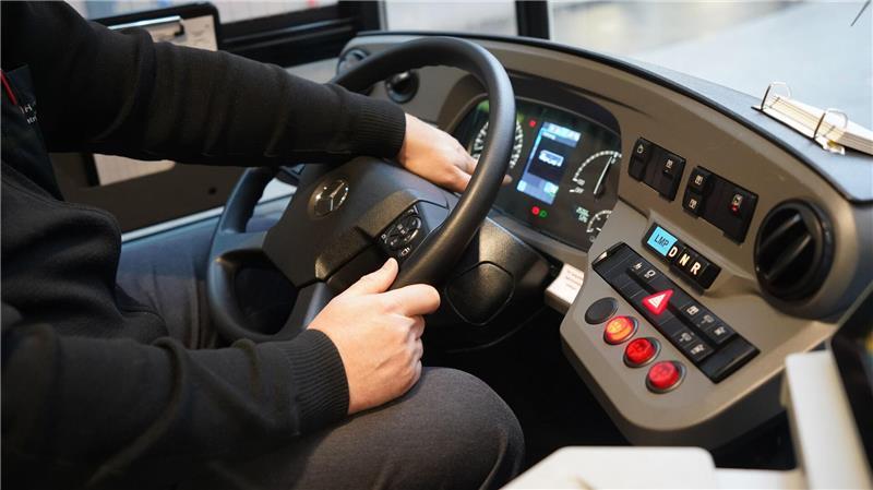 Fast 640 E-Busse in Hamburg - Förderung des Bundes läuft aus Ohne Fördermittel vom Bund wird es für die Hamburger Hochbahn schwierig, neue Elektrobusse anzuschaffen.