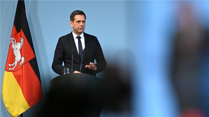 Ohne gute Wirtschaft gibt es auch keine gute Sozialpolitik, sagt Niedersachsens Regierungschef Lies. (Archivbild)
