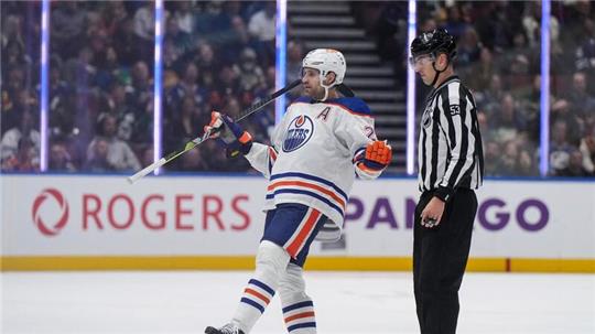 Oilers-Star Leon Draisaitl konnte die klare Niederlage gegen die Vancouver Canucks nicht verhindern.