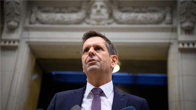Olaf Lies betont, dass Hilfe für Kinder unabhängig von Herkunft oder Religion geleistet werden müsse. (Archivbild)