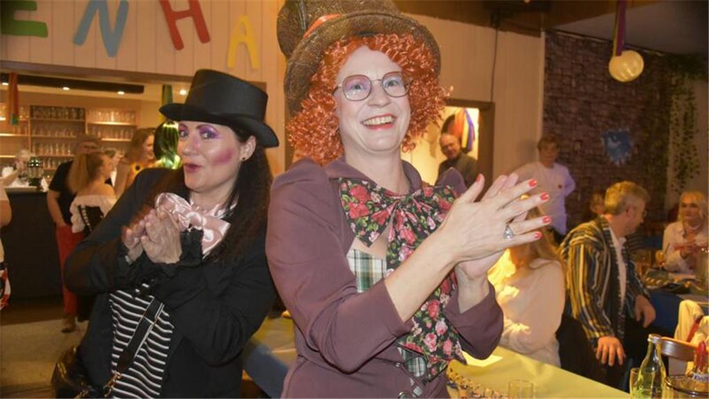 Oldendorf bewies, warum es im Kreis eine Fasching-Hochburg ist.