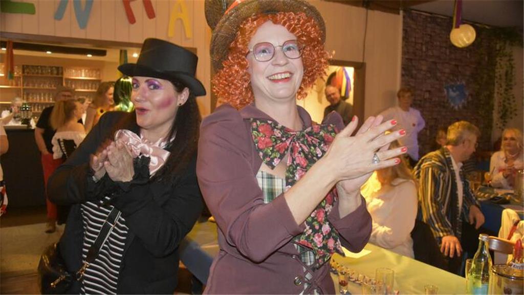 Oldendorf bewies, warum es im Kreis eine Fasching-Hochburg ist.