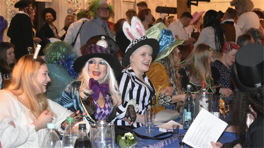 Oldendorf bewies, warum es im Kreis eine Fasching-Hochburg ist.