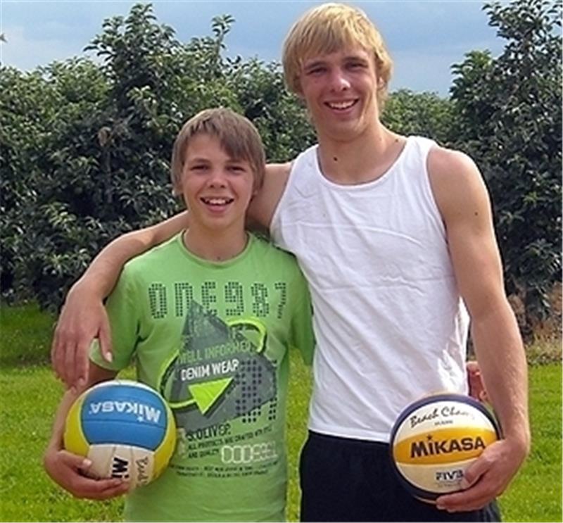 Ole Schwarmann (links) mit seinem großen Bruder Finn..