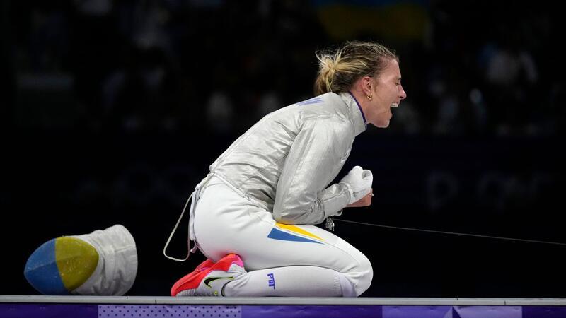 Olga Charlan holt die erste Medaille für die Ukraine bei Olympia in Paris.