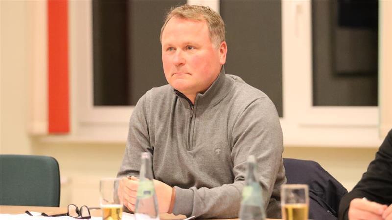 Vandalismus und klagende Anwohner: Sportvereine im Kreis Stade schlagen Alarm Oliver Drechsel vom TSV Apensen.