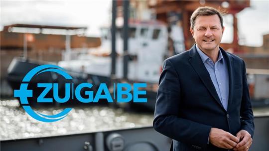 Oliver Grundmann im Stader Hafen.