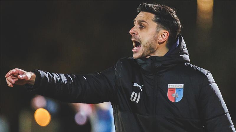 D/A-Coach vor dem Meppen-Spiel: Der Kehdinger Rasen soll brennen Oliver Ioannou steht seit gut 13 Monaten als Trainer an der Seitenlinie bei D/A.