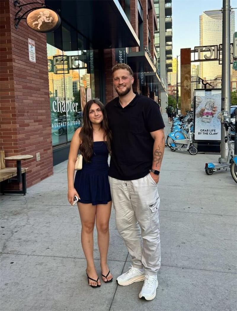 Oliver Schmidt traf in Chicago seinen genetischen Zwilling. Vor sieben Jahren hatte er mit einer Stammzellenspende dem damals achtjährigen Mädchen Geogia Katris das Leben gerettet.