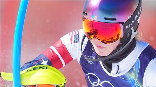 Olympia, Olympische Winterspiele Mailand Cortina 2026, Ski alpin, Slalom, Frauen, Durchgang 1, Tofane Alpine Skiing Centre, Mikaela Shiffrin (USA) in Aktion.