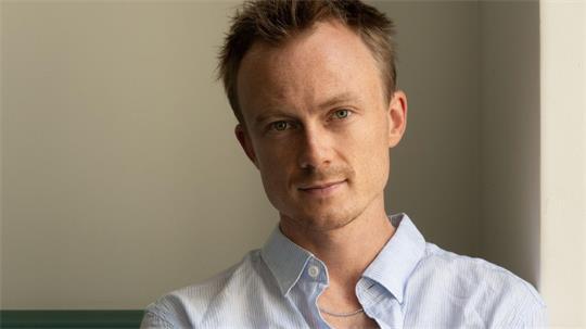 Oscar Hoppe erhält den Boy-Gobert-Preis. 
