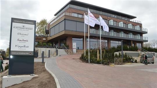 Pachtvertrag mit Hotel Krautsand verlängert.