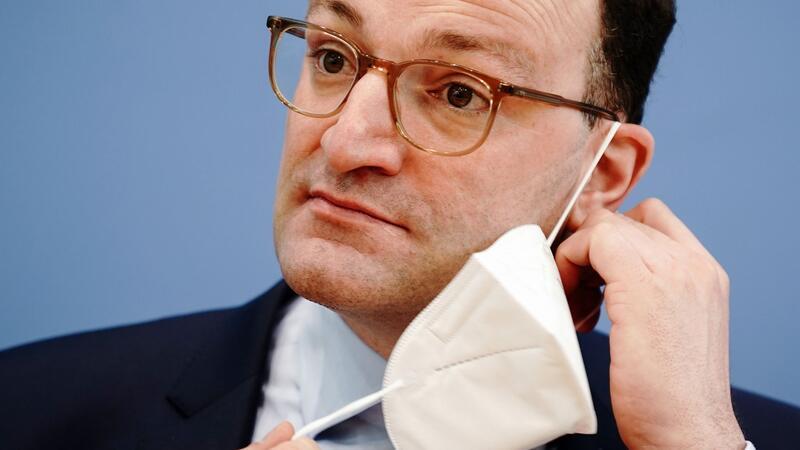 „Pandemie der Ungeimpften“: Jens Spahn verteidigt seine Formulierung aus der Corona-Zeit. (Archivbild)