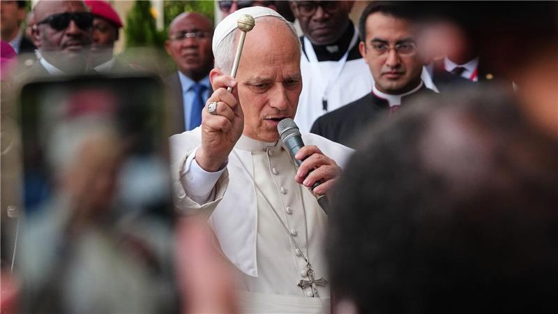 Papst Leo XIV. äußerte sich auf dem Rückflug aus Afrika. 