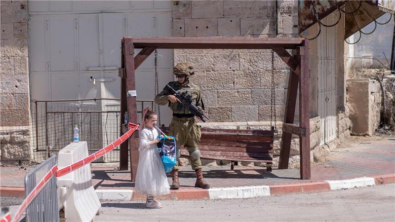 Parade rechtsgerichteter israelischer Siedler - Purimfest