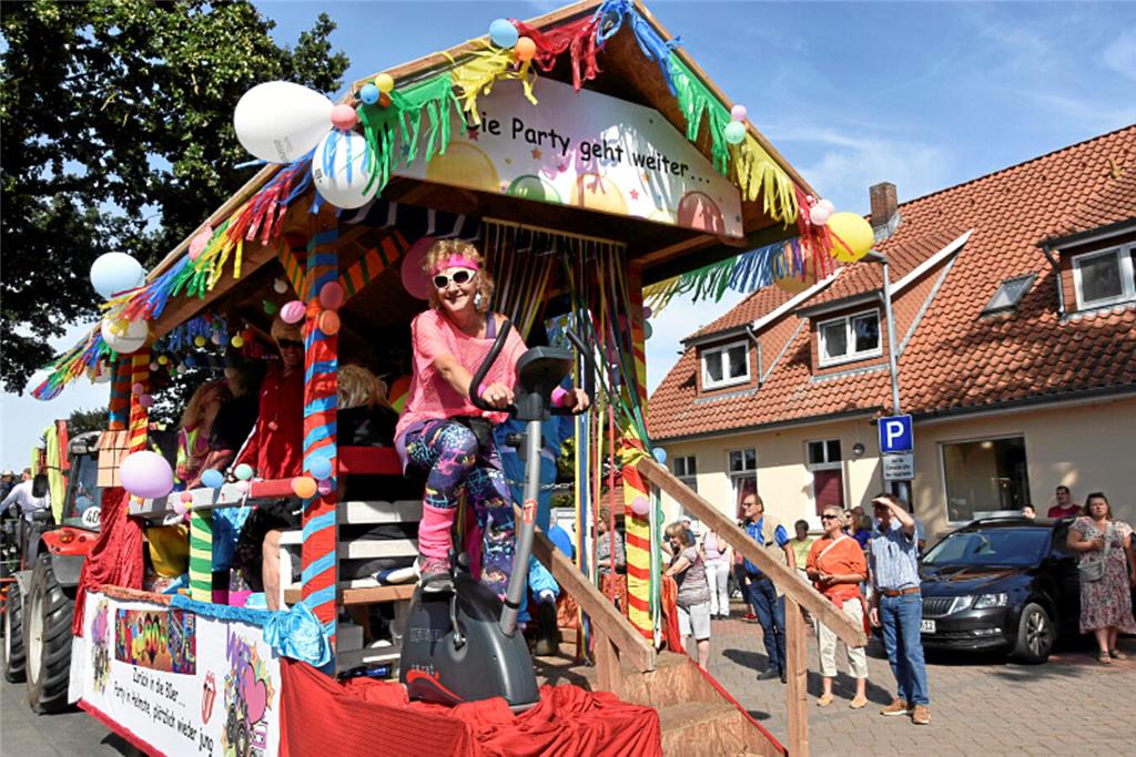 Party beim Ernteumzug