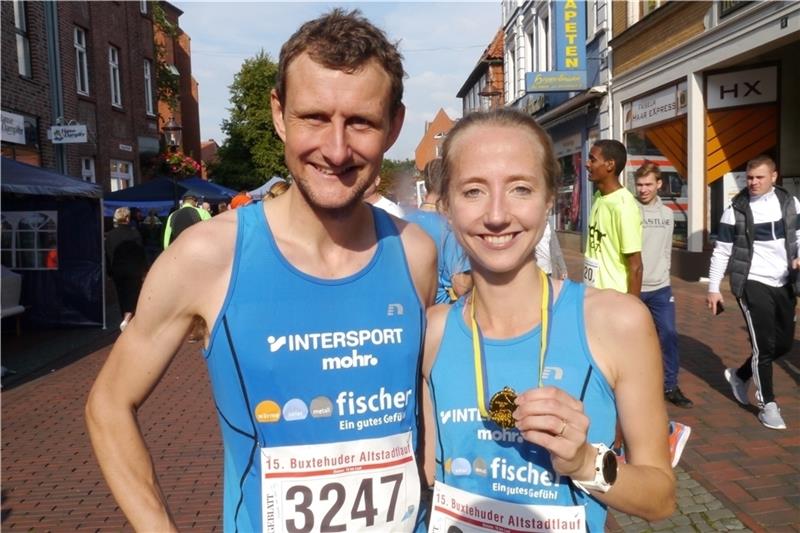 Pascal Dethlefs hatte beim Altstadtlauf im vergangenen Jahr den Rekord über zehn Kilometer aufgestellt, seine Frau Natalie Jachmann siegte in ihrer Konkurrenz.