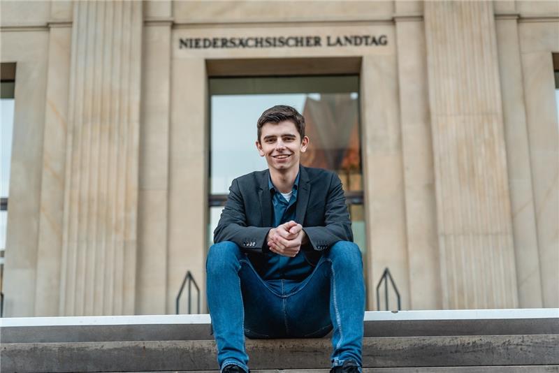 Pascal Leddin aus Uelzen ist neu im niedersächsischen Landtag in Hannover. Foto: Florian Semmler.