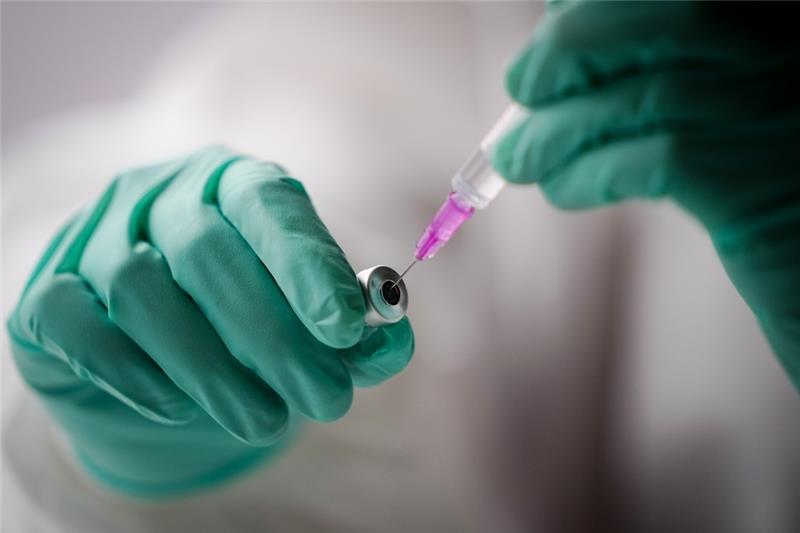 Streit um Impfstoff: Curevac wirft Biontech Patentrechtsverletzungen vor Patentstreit unter Impfstoffherstellern. Foto: dpa (Symbolbild)