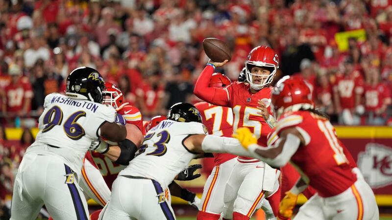 Patrick Mahomes führte die Kansas City Chiefs zu einem Auftaktsieg in der NFL