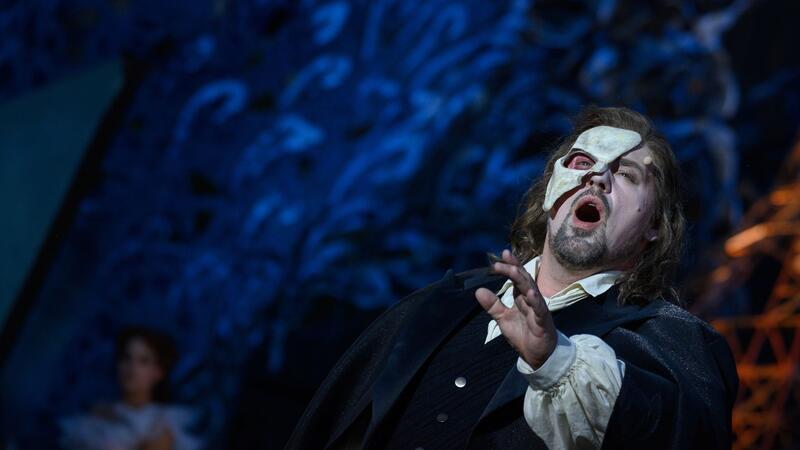 „Phantom der Oper“ ist zurück: Musical „Love Never Dies“ Patrick Stanke spielt das Phantom im Musical „Love never Dies - Liebe stirbt nie“.
