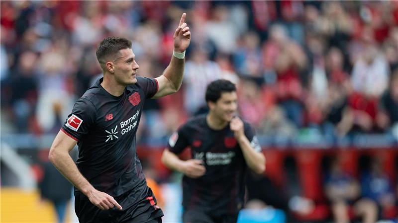 Patrik Schick jubelt über sein Tor zum 1:0. 