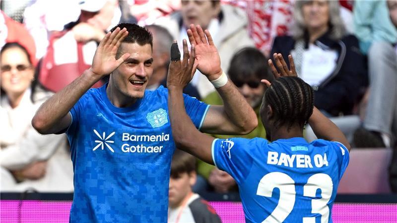 Patrik Schick jubelt über sein Tor zum 2:0. 