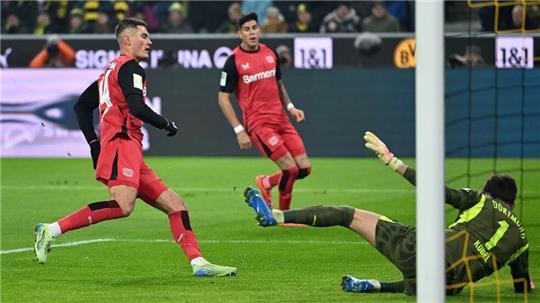 Patrik Schick stellte erneut seine besondere Torgefahr unter Beweis.