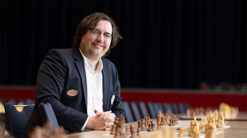 Paul Meyer-Dunker, Präsident des Deutschen Schachbundes, sieht die deutsche Schachszene im Aufwind.