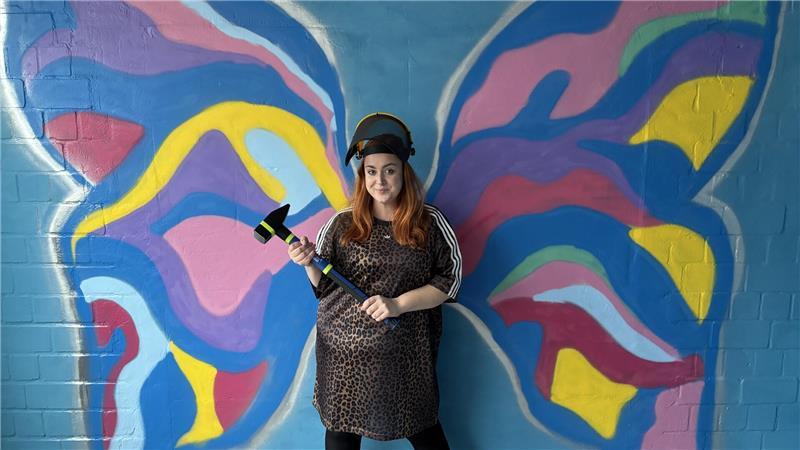 Paula Suzanska hat in Stade Ottenbeck das Glow Smash eröffnet.