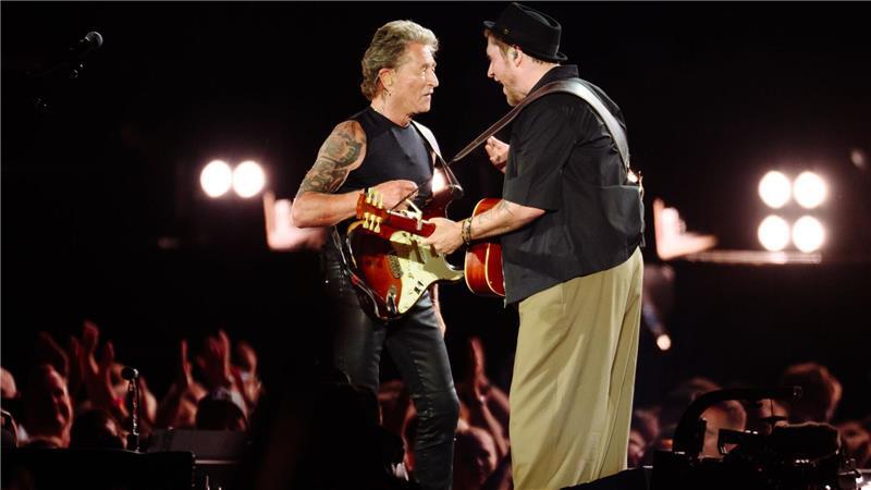 Maffay und Oerding bringen Album raus - Lagerfeuer-Stimmung Peter Maffay (l-r) und Johannes Oerding arbeiten schon jahrelang zusammen.