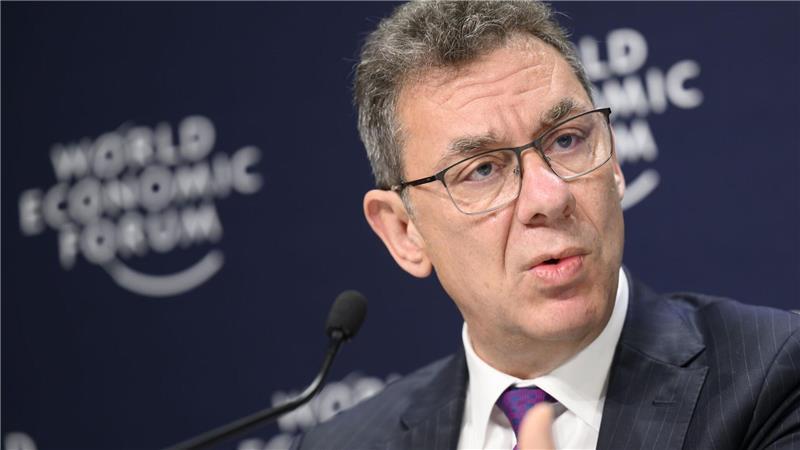 Pfizer-Chef Albert Bourla ist über die Sparvorgaben der Bundesregierung verärgert. 8Archivbild)