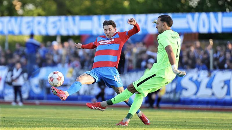 Philipp Aue steht gegen Meppen wieder in der Startelf. Der Stürmer hat in dieser Saison bereits fünf Tore erzielt.