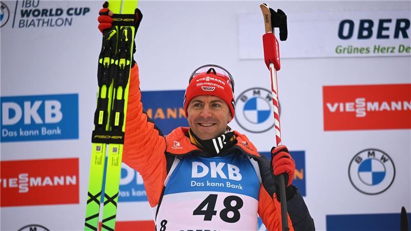 Philipp Nawrath freut sich über seinen zweiten Platz.