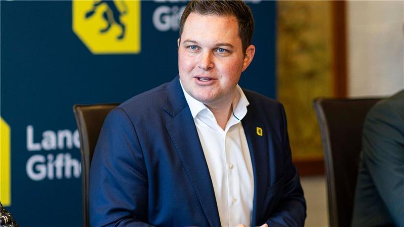 Philipp Raulfs (SPD) übernimmt als Landrat Verantwortung im Landkreis Gifhorn. (Archivbild) 