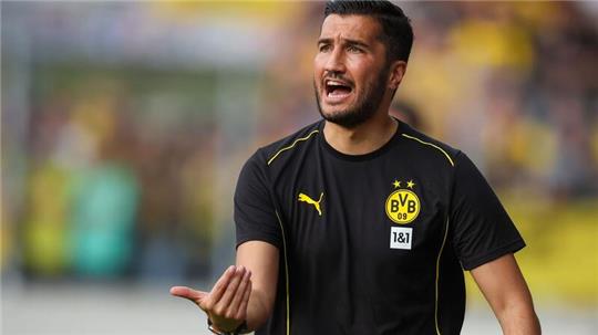 Phönix Lübecks Trainer Christioano Adigo sieht seinen BVB-Trainer Nuri Sahin vor dem Pokal-Spil unter Druck.