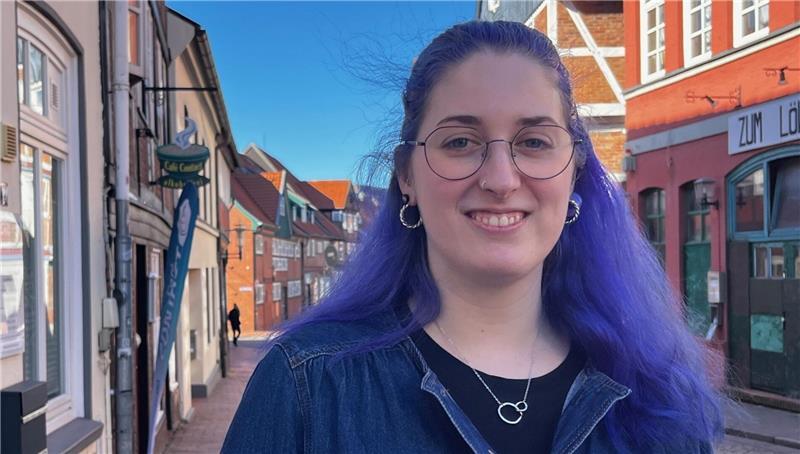„Eine Million Euro verspielt“: Stader Spielsucht-Expertin zeigt Ausweg Pia Blum vom Verein für Sozialmedizin Stade ist spezialisiert auf Glücksspielsuchtprävention.